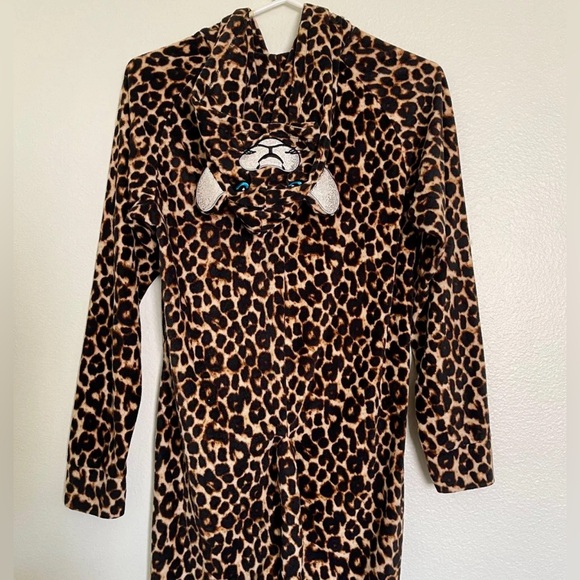 Leopard Adult Onesie - Picture 4 of 5